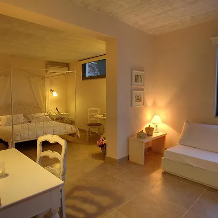 Linatela Ideales فيلة