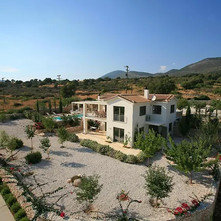 Linatela Ideales * Μουσάτα